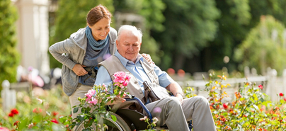 Positionspapier von Alzheimer Schweiz zu pflegenden Angehörigen die sich von der Spitex anstellen lassen